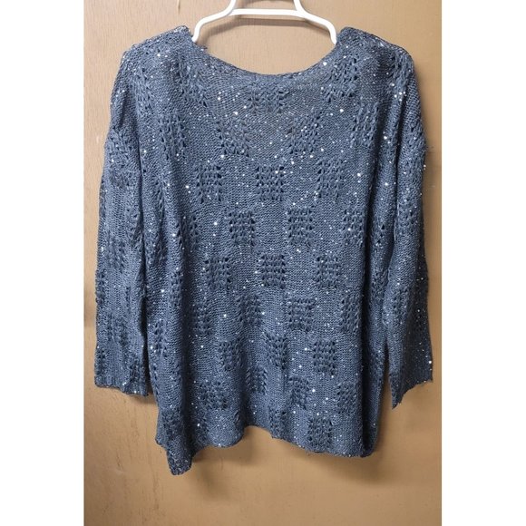 Charming Charlie Sweater‎ - Picture 2 of 9